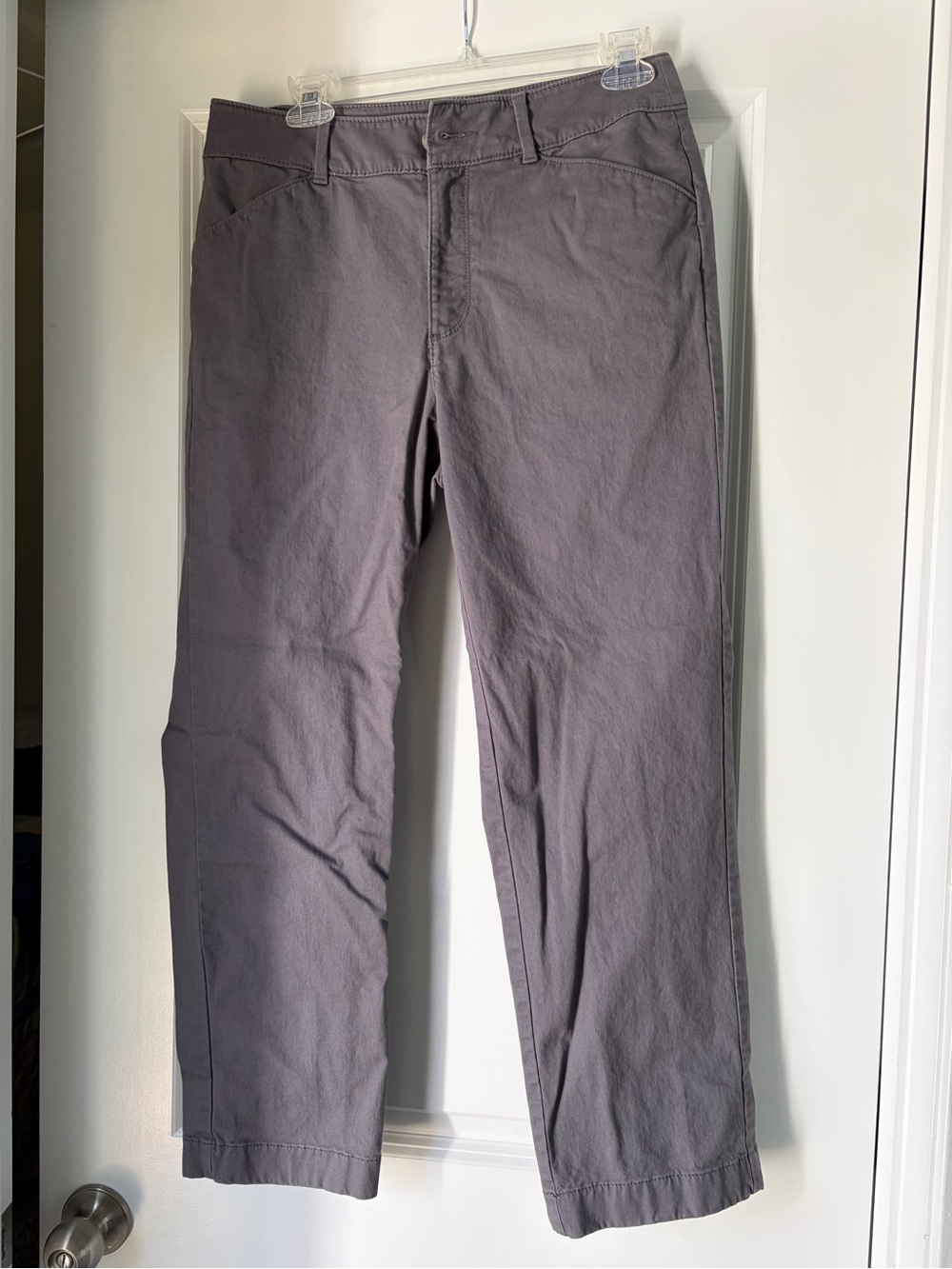 Women’s Gray Straight-Leg Loose Fitting Cotton Pants